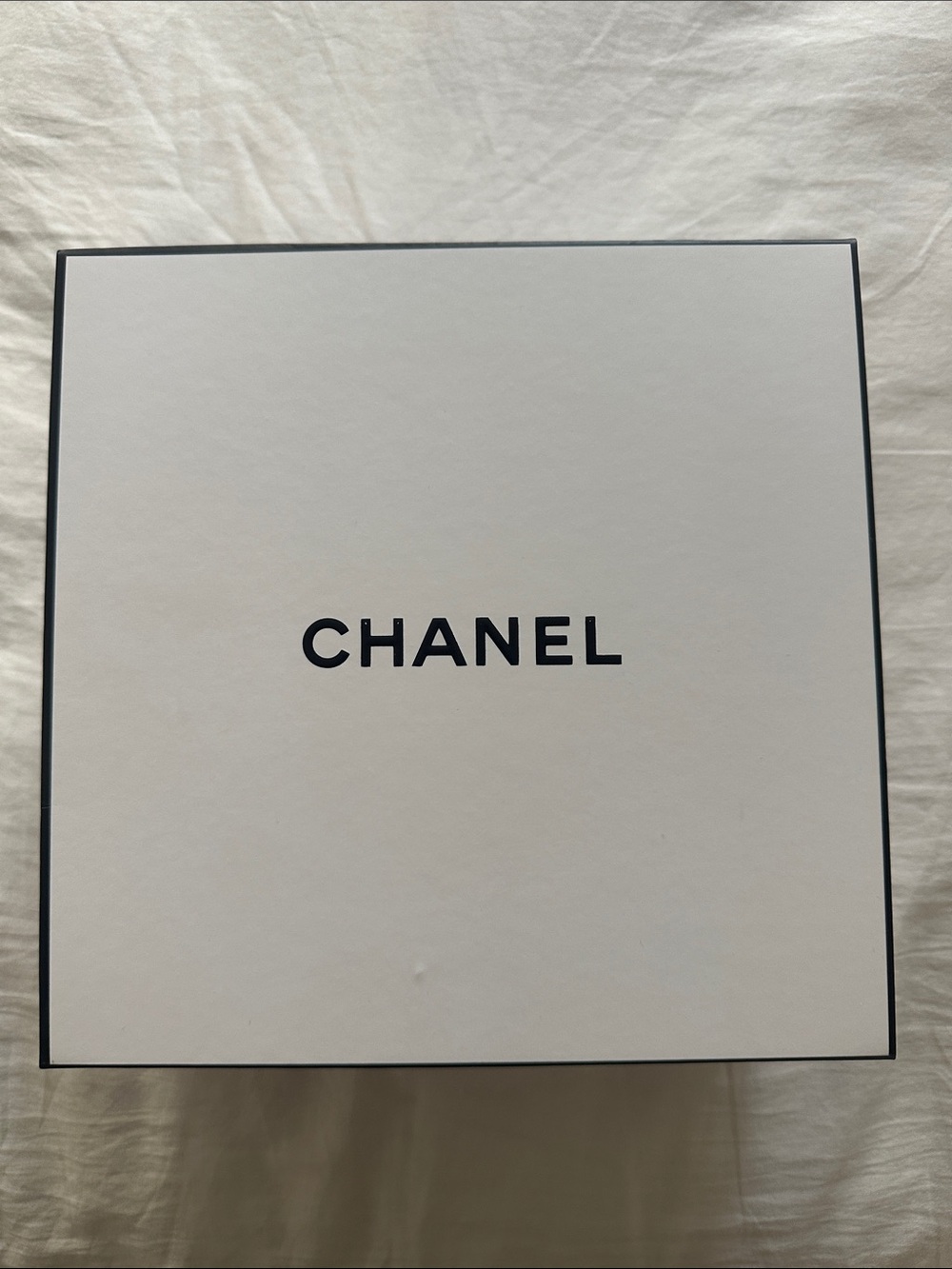 CHANEL Box